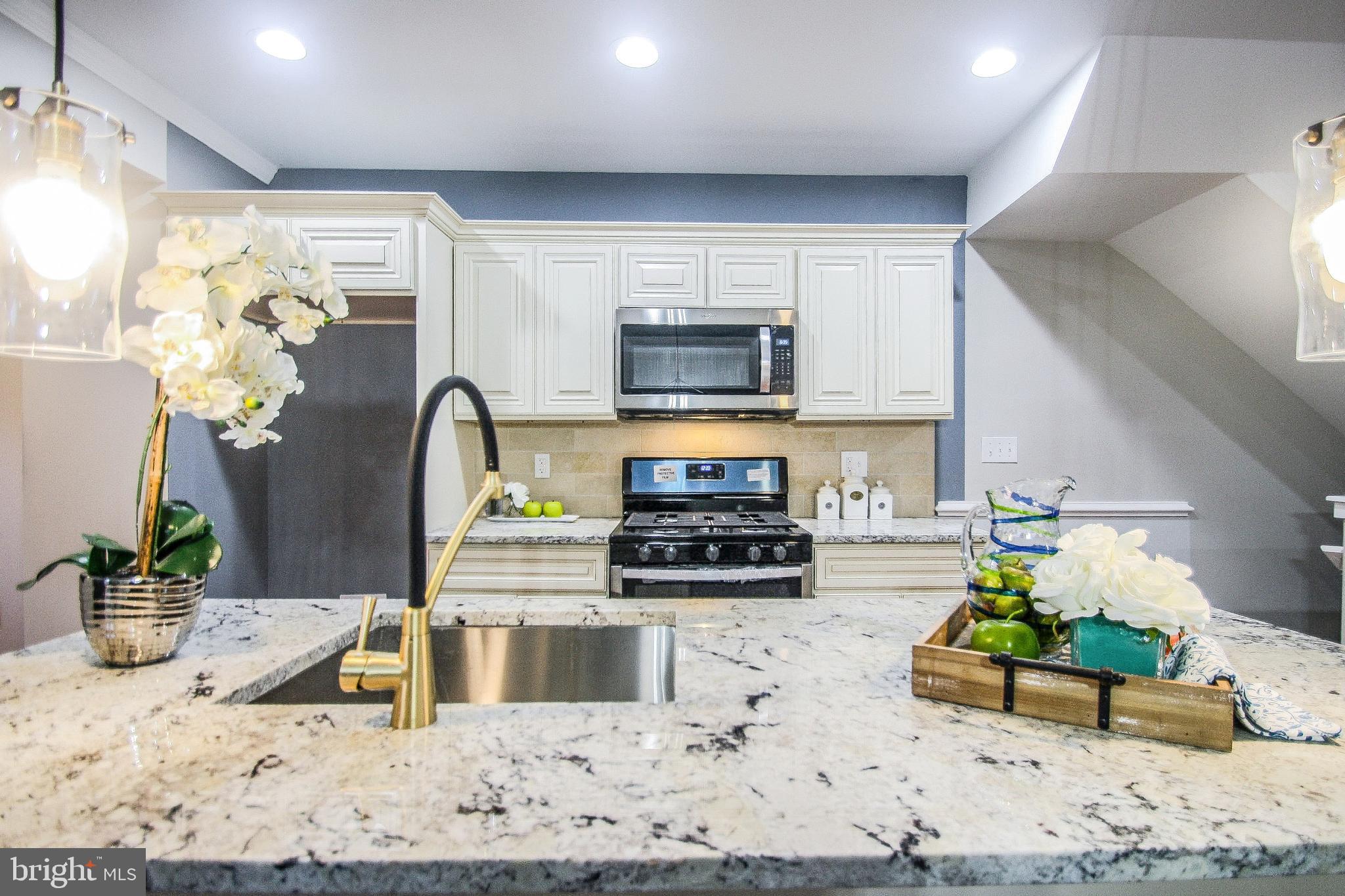 821 Marlyn Road Philadelphia, PA 19151 - Photo 14 of 55