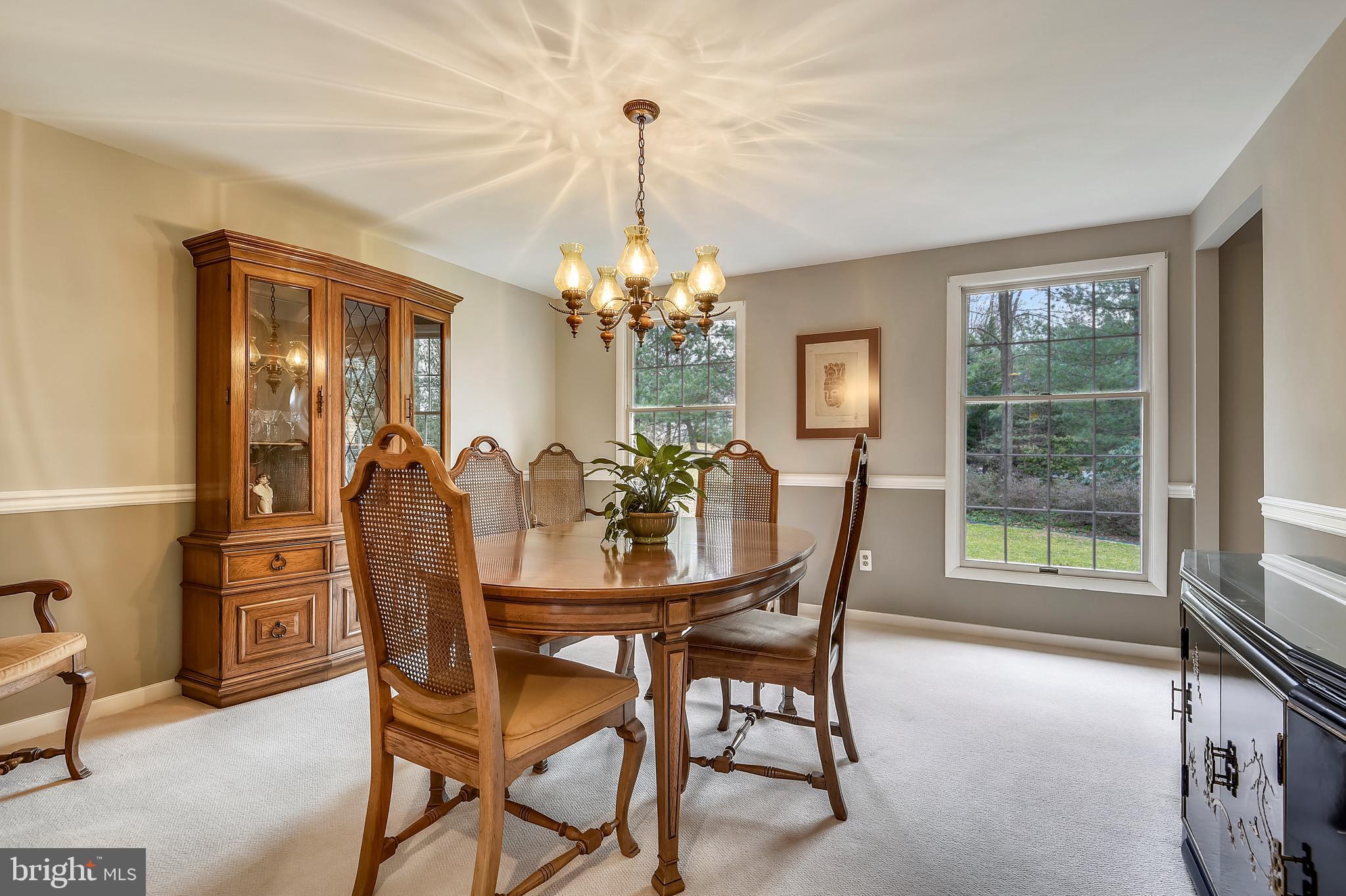 624 Shore Acres Road Arnold, MD 21012 - Photo 10 of 60 Formal Dining Room w/chair rail