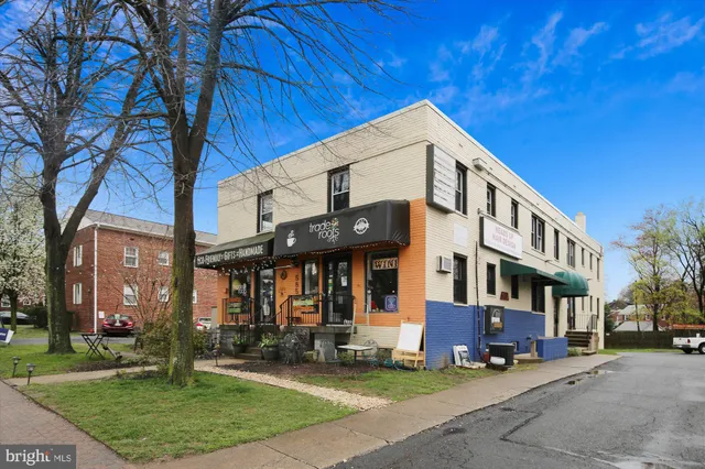 $4,550 | 1110 Jackson Court, Falls Church, VA 22046