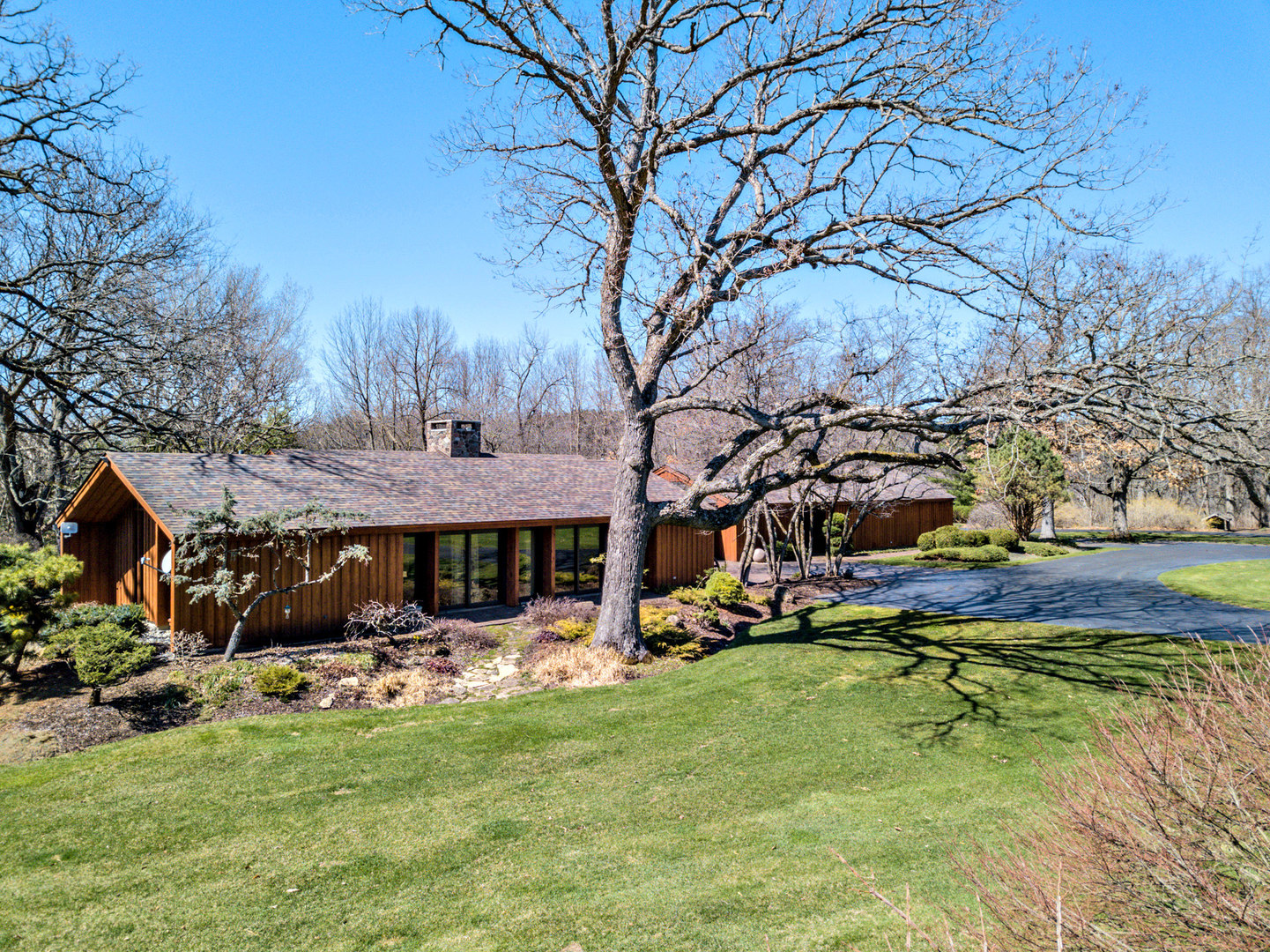 2109 Paulsen Road Harvard, IL 60033 - Photo 4 of 76 a view of a house with a yard