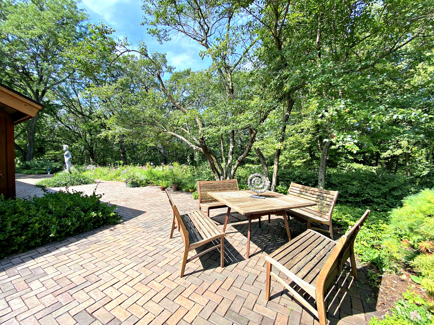 2109 Paulsen Road Harvard, IL 60033 - Photo 60 of 76 a view of a patio with table and chairs and couches