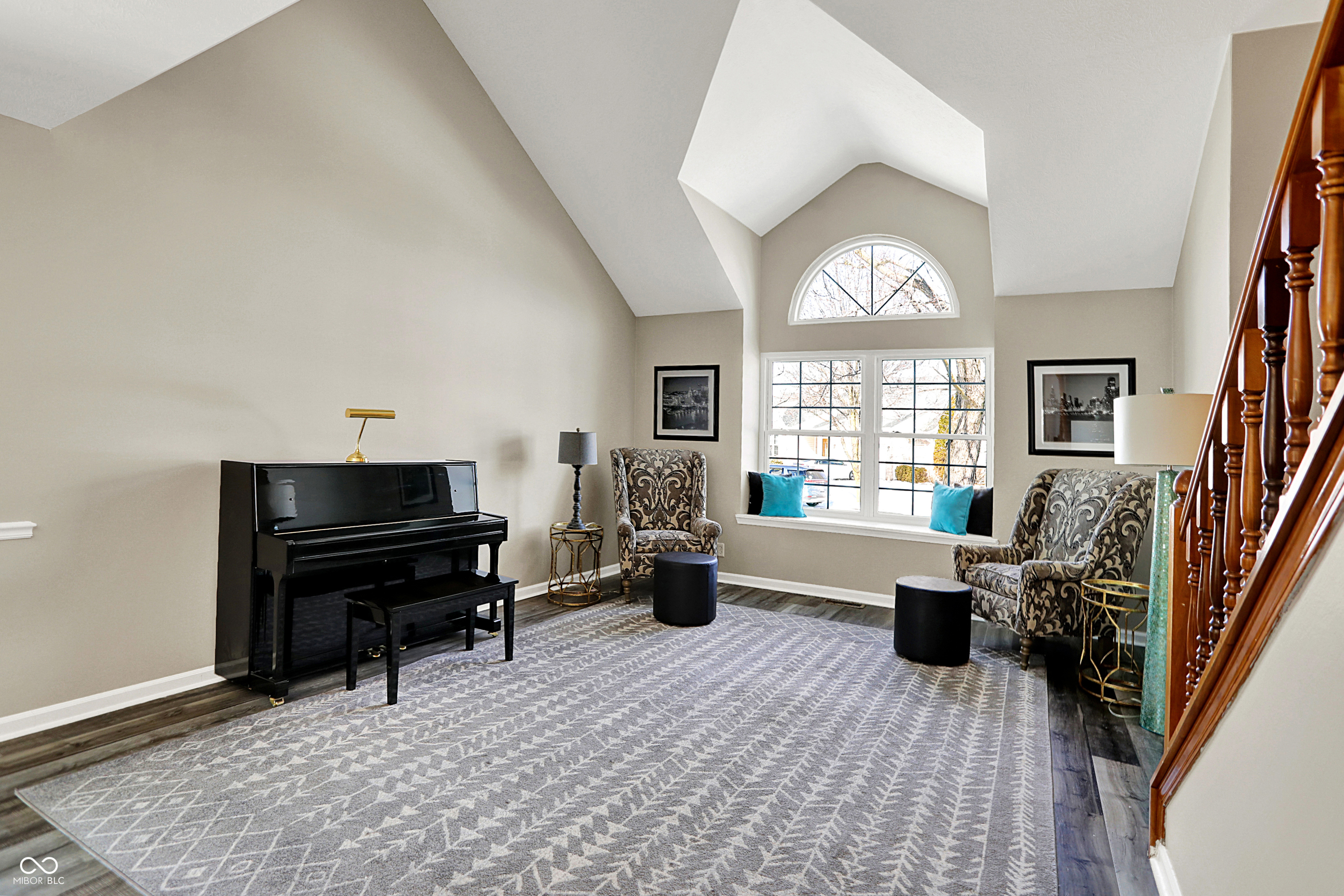 10010 Ashbury Circle Fishers, IN 46037 - Photo 6 of 53