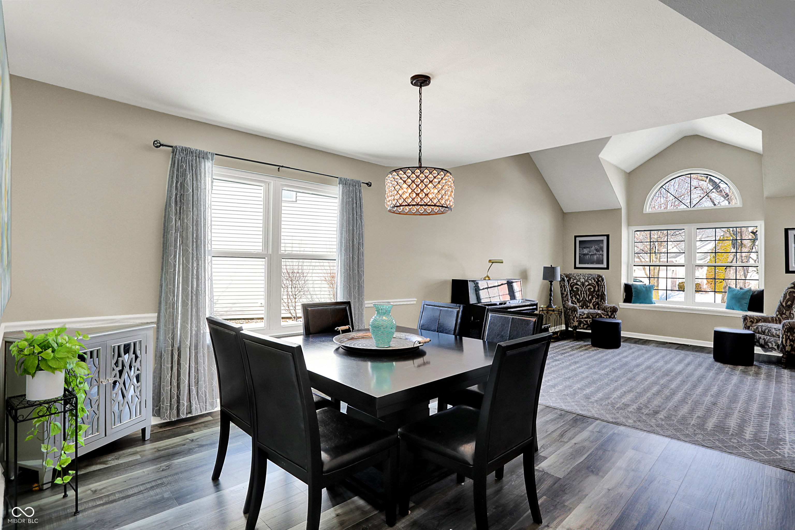 10010 Ashbury Circle Fishers, IN 46037 - Photo 9 of 53