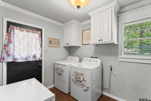 a view of bathroom with a toilet