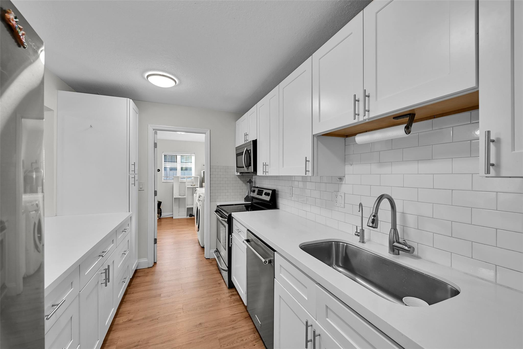 5708 Northwest 24th Street Pompano Beach, FL 33063 - Photo 9 of 26 Photo 9