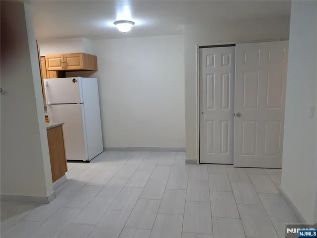 $2,050 | 456 Grand Avenue, Unit 6C, Leonia, NJ 07605