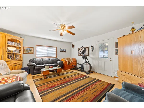 $625,000 | 32402 Shoop Lane, Hermiston, OR 97838