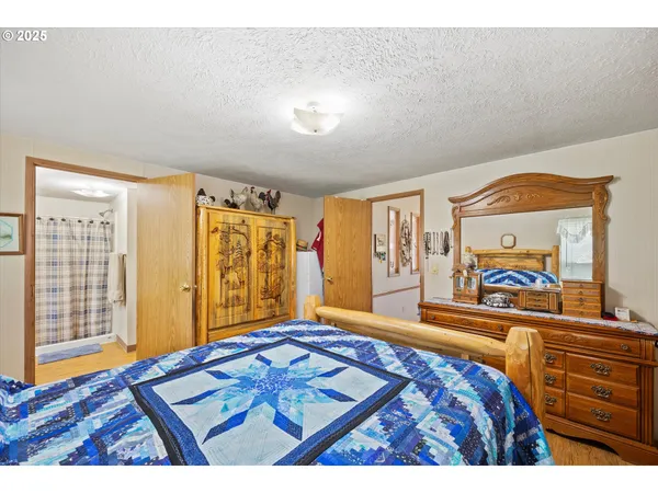 $625,000 | 32402 Shoop Lane, Hermiston, OR 97838