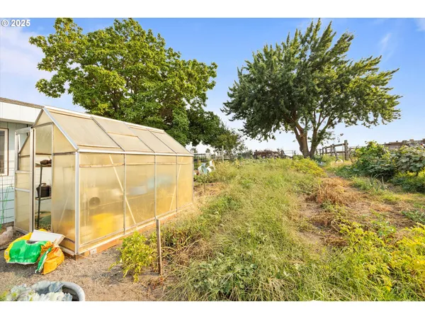 $625,000 | 32402 Shoop Lane, Hermiston, OR 97838