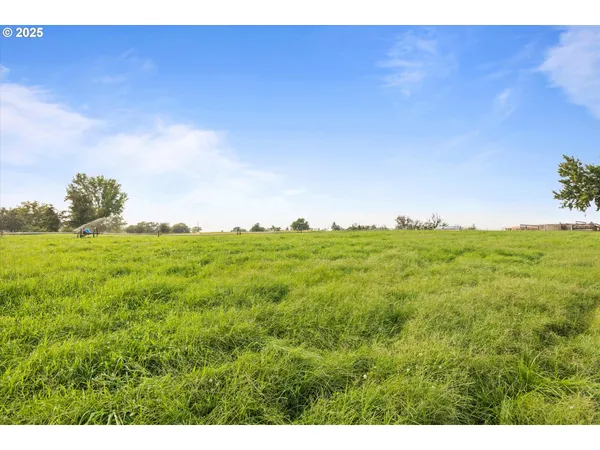 $625,000 | 32402 Shoop Lane, Hermiston, OR 97838