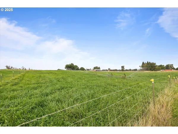 $625,000 | 32402 Shoop Lane, Hermiston, OR 97838