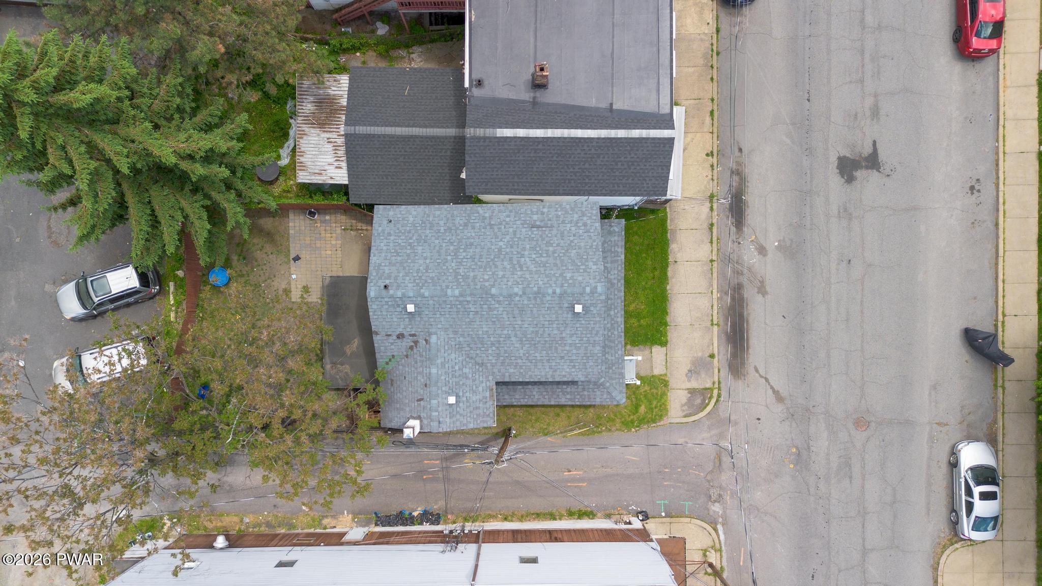1020 Jackson Street Scranton, PA 18504 - Photo 3 of 20