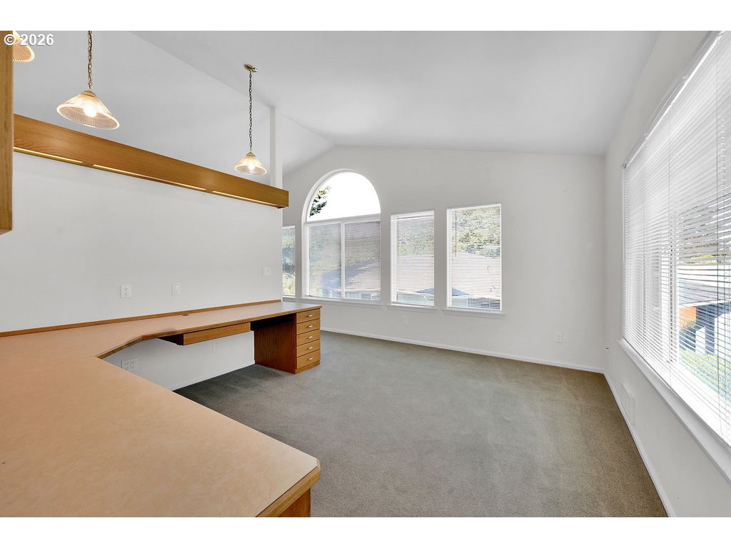2235 10th Street Florence, OR 97439 - Photo 38 of 47