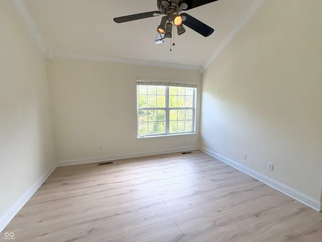 $2,100 | 949 Junction Place, Indianapolis, IN 46220