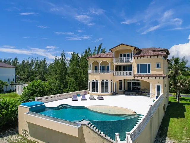 $27,000 | 3712 Anacostia Place, Fort Pierce, FL 34949