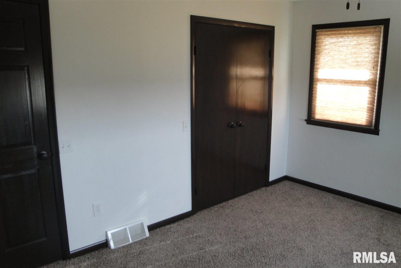 2594 Stahls Ed Road De Witt, IA 52742 - Photo 16 of 19 Gallery Image 16