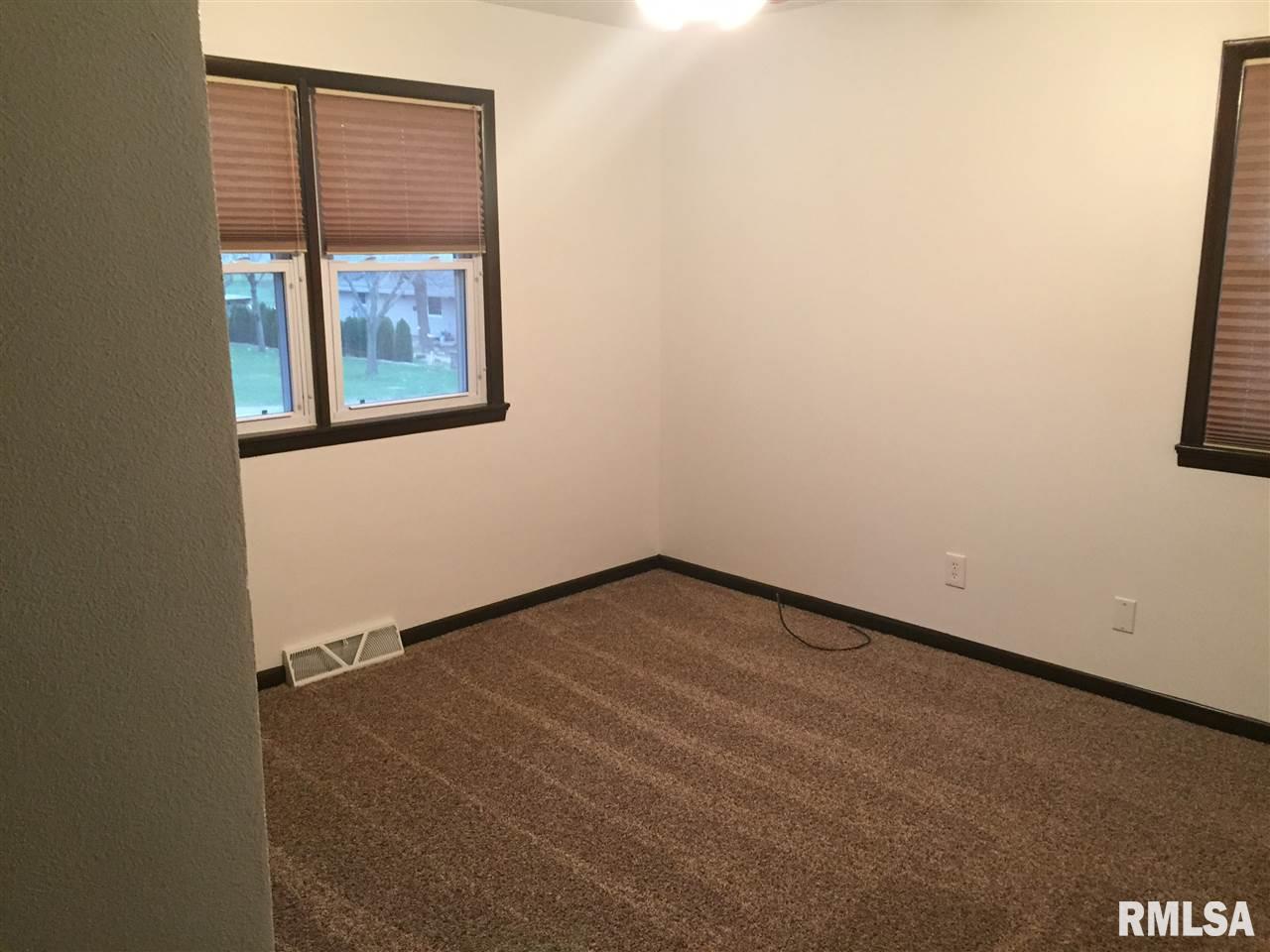 2594 Stahls Ed Road De Witt, IA 52742 - Photo 18 of 19 Gallery Image 18