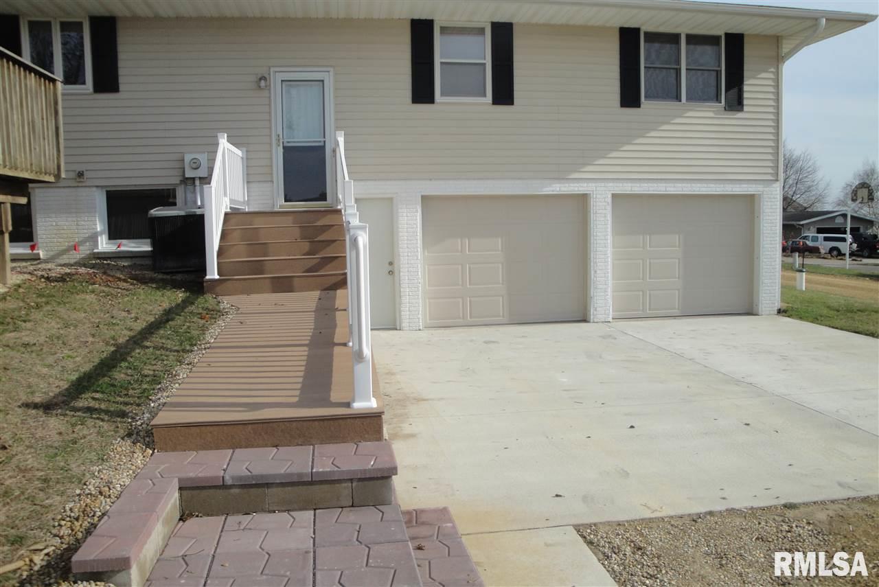 2594 Stahls Ed Road De Witt, IA 52742 - Photo 4 of 19 Gallery Image 4