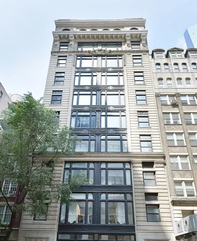 $4,150,000 | 25 East 21st Street, Unit 2 | Flatiron