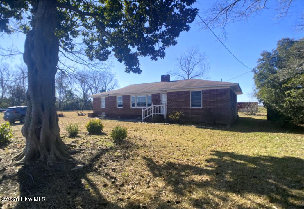 13570 North Lake Road Engelhard, NC 27824 - Photo 2 of 30 02