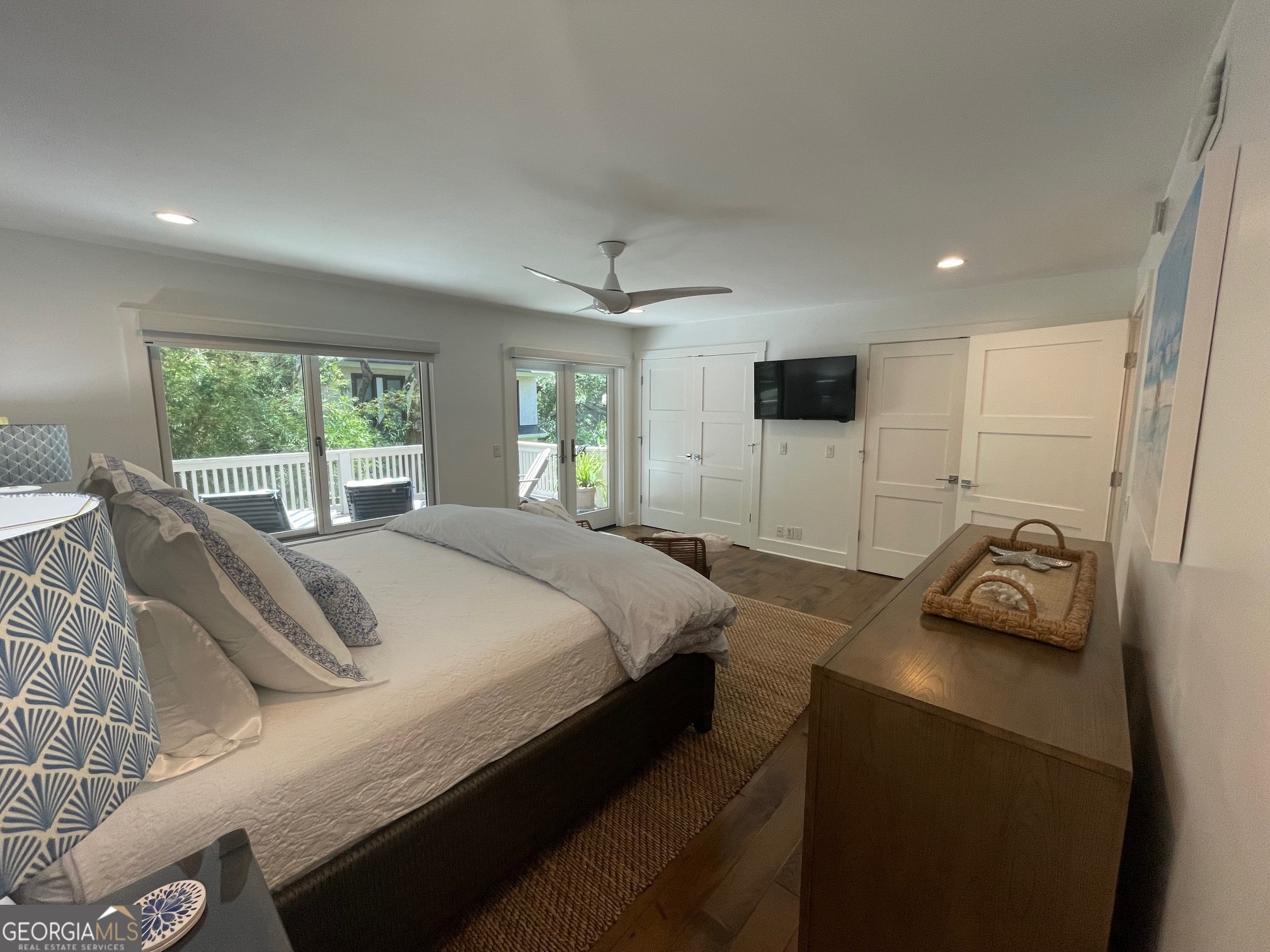 1524 Ocean Boulevard St. Simons, GA 31522 - Photo 12 of 41