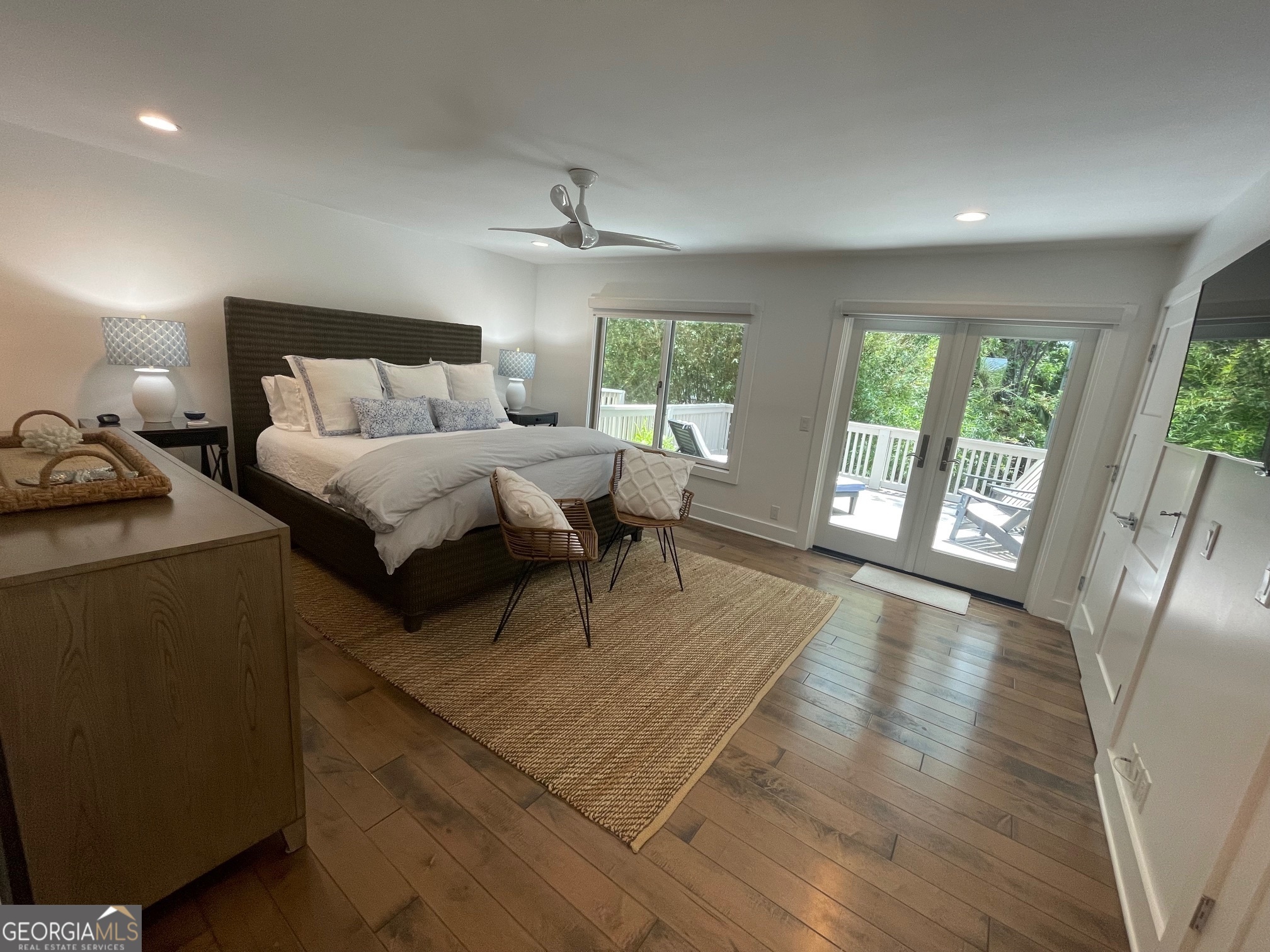 1524 Ocean Boulevard St. Simons, GA 31522 - Photo 14 of 41