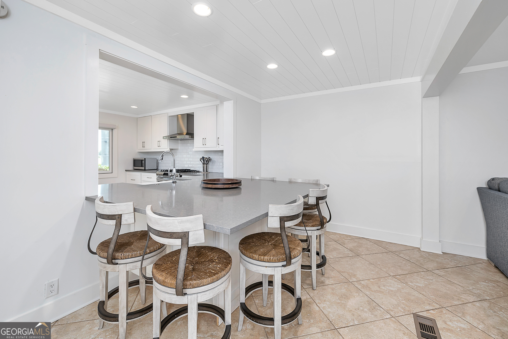 1524 Ocean Boulevard St. Simons, GA 31522 - Photo 6 of 41