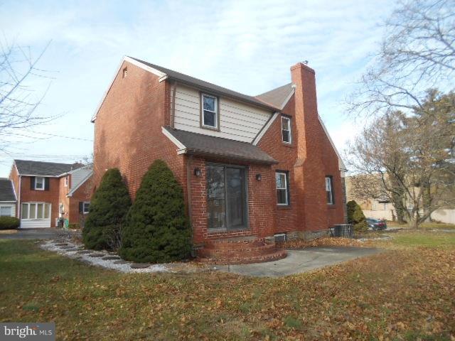 200 Providence Road Morton, PA 19070 - Photo 3 of 23 side and rear