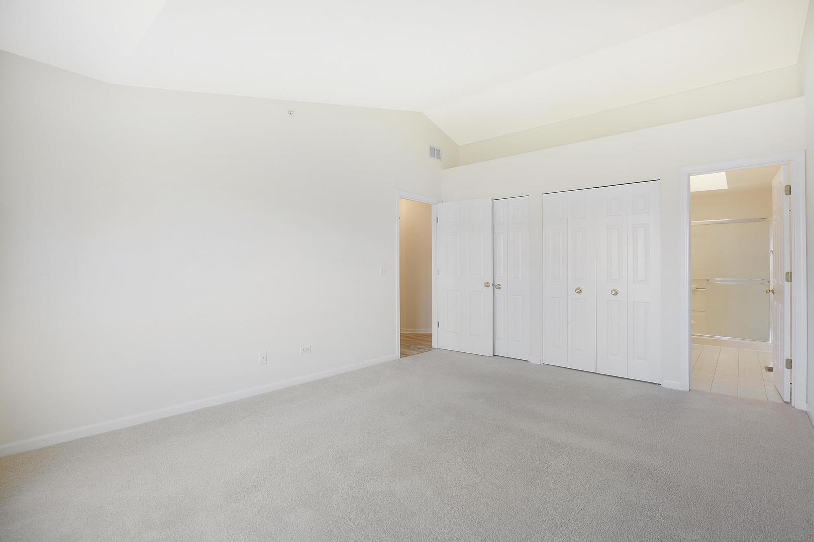 670 Mill Circle, Unit 3005 Wheeling, IL 60090 - Photo 17 of 22 a view of an empty room