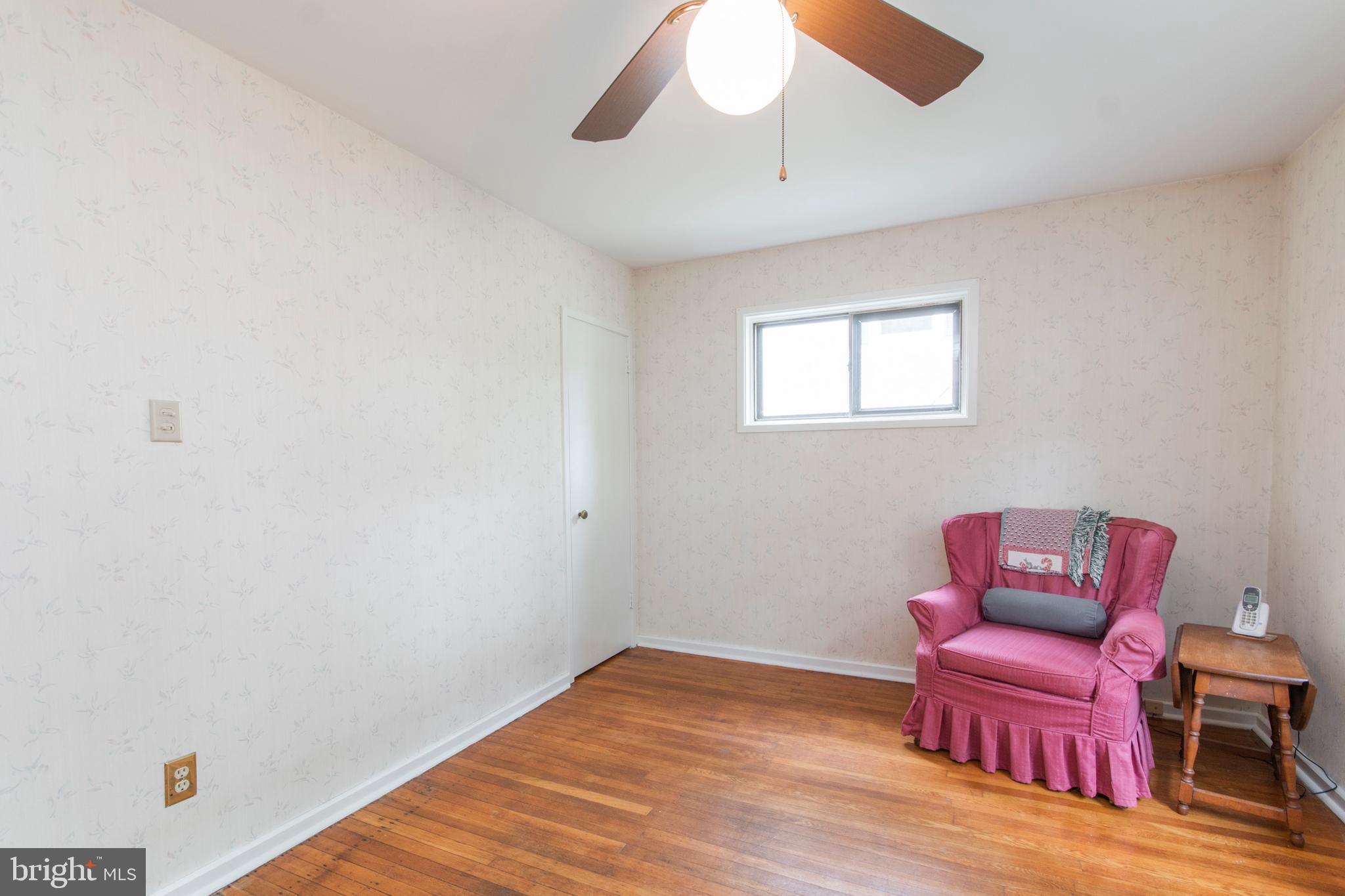 44 Eastwood Road Berwyn, PA 19312 - Photo 22 of 38 Ceiling Fans keep the air flowing in the Bedrooms.