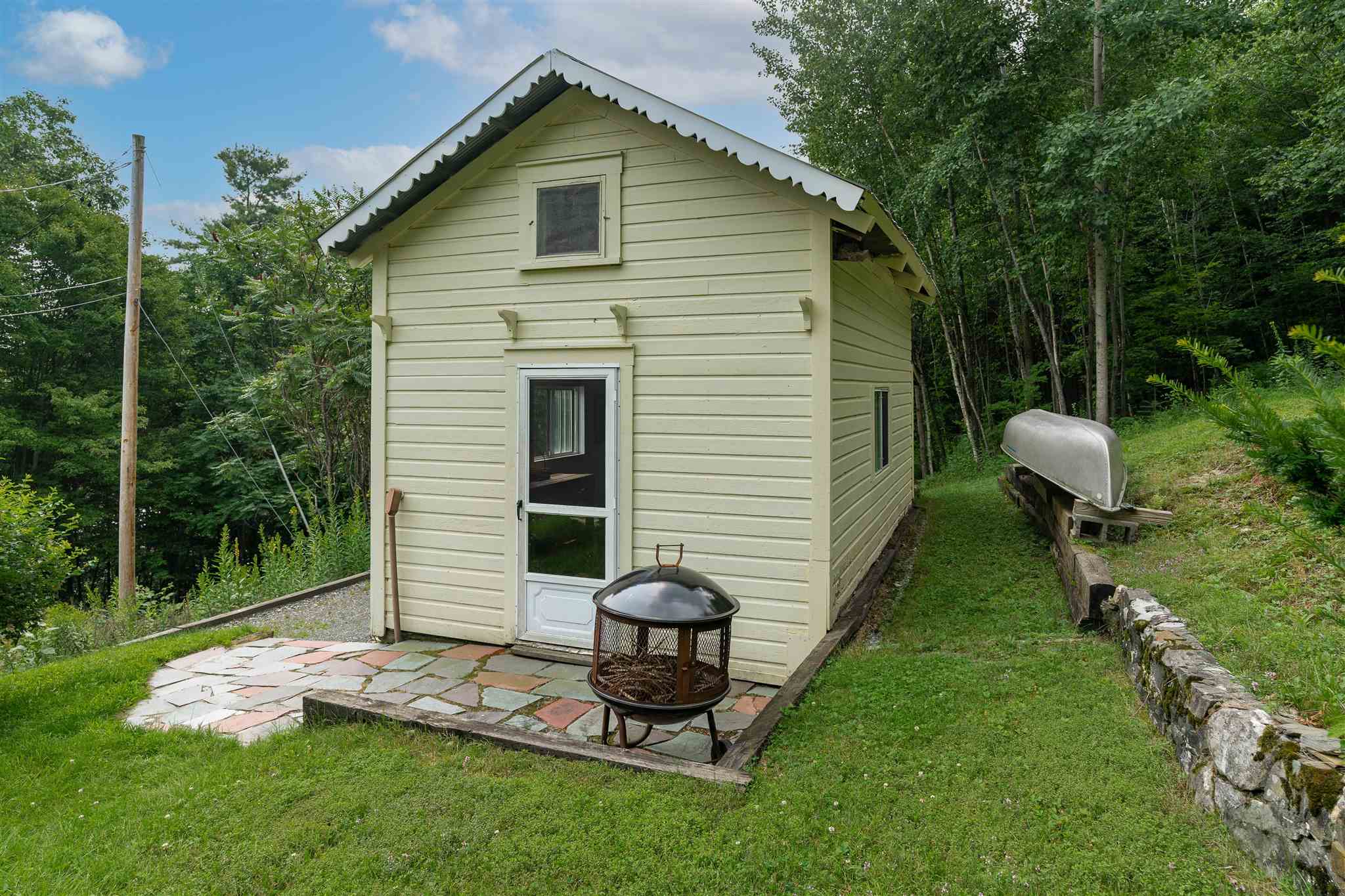 2325 North Hartland Road Hartford, VT 05001 - Photo 22 of 29 Gallery Image 22