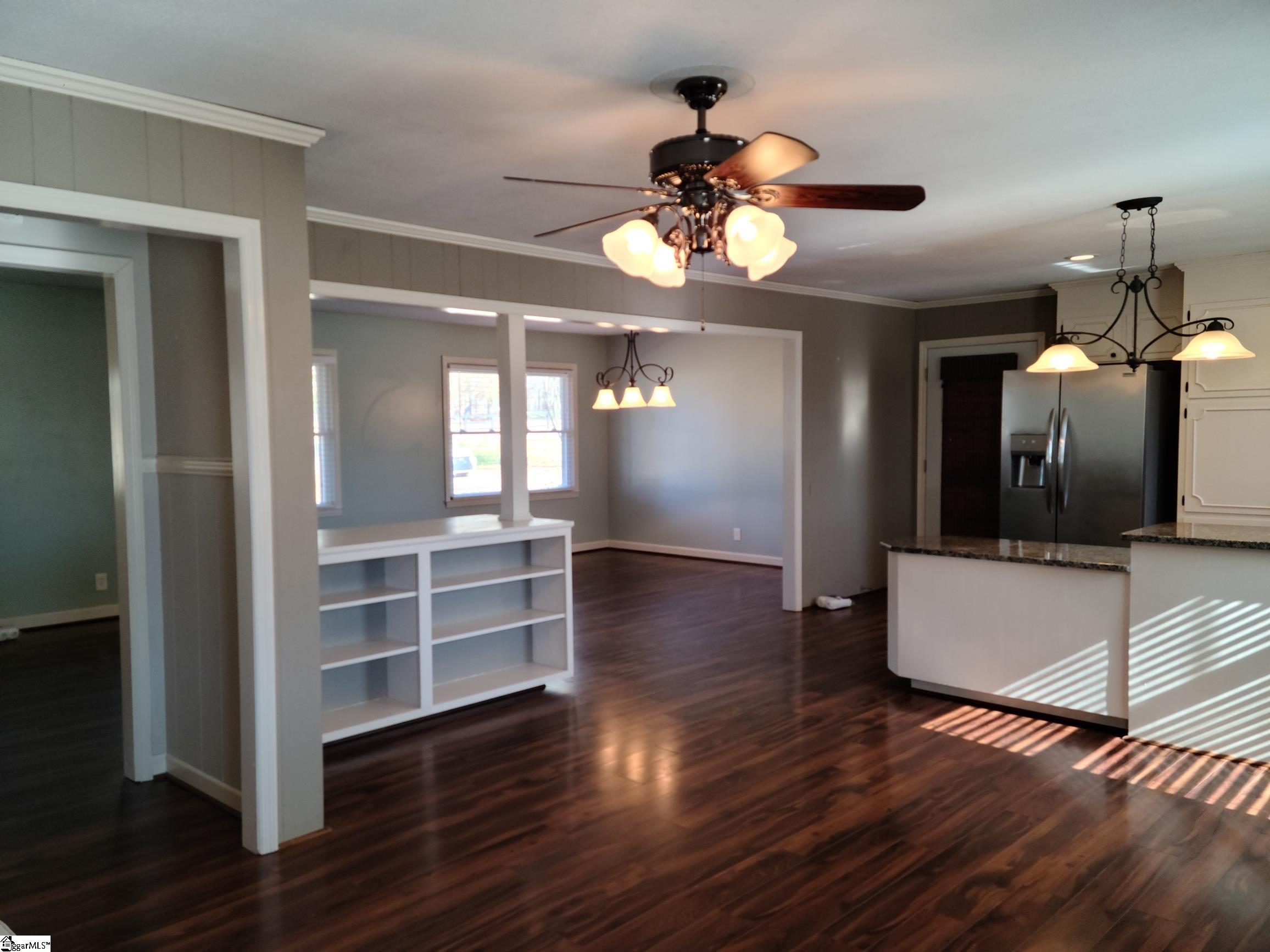 711 Gum Springs Road Taylors, SC 29687 - Photo 6 of 20