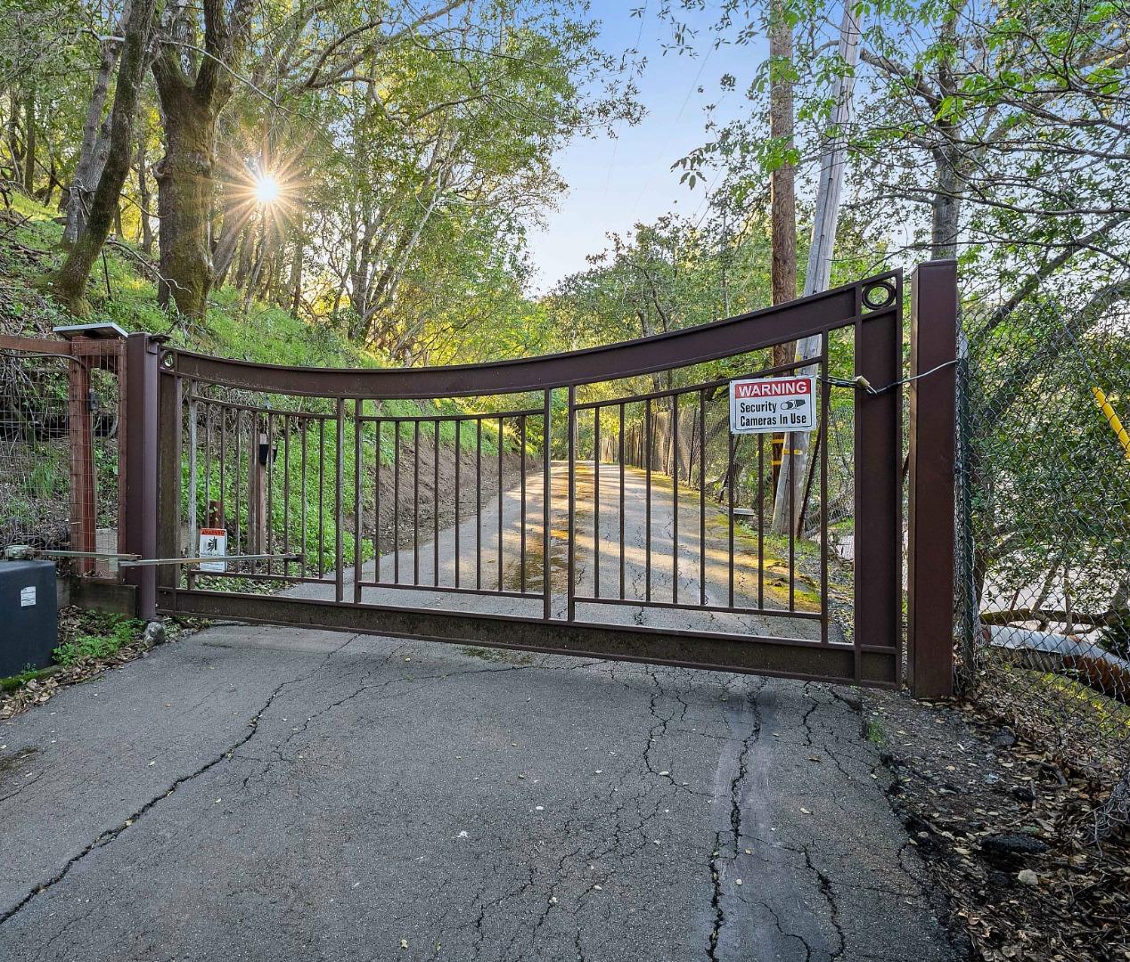 3533 Springhill Road Lafayette, CA 94549 - Photo 4 of 27