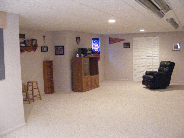 1830 Red Bud Road Bolingbrook, IL 60490 - Photo 20 of 25