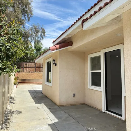 $3,500 | 2199 Whitman Way, Unit 2, Corona, CA 92878