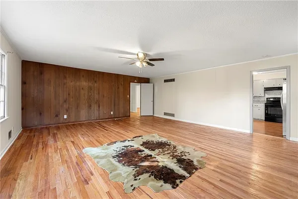 $2,450 | 552 Duke Drive, Marietta, GA 30066