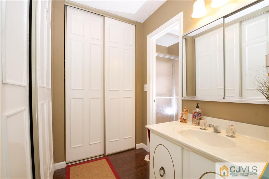 744 B Pompton Road Monroe Township, NJ 08831 - Photo 16 of 19 Gallery Image 16