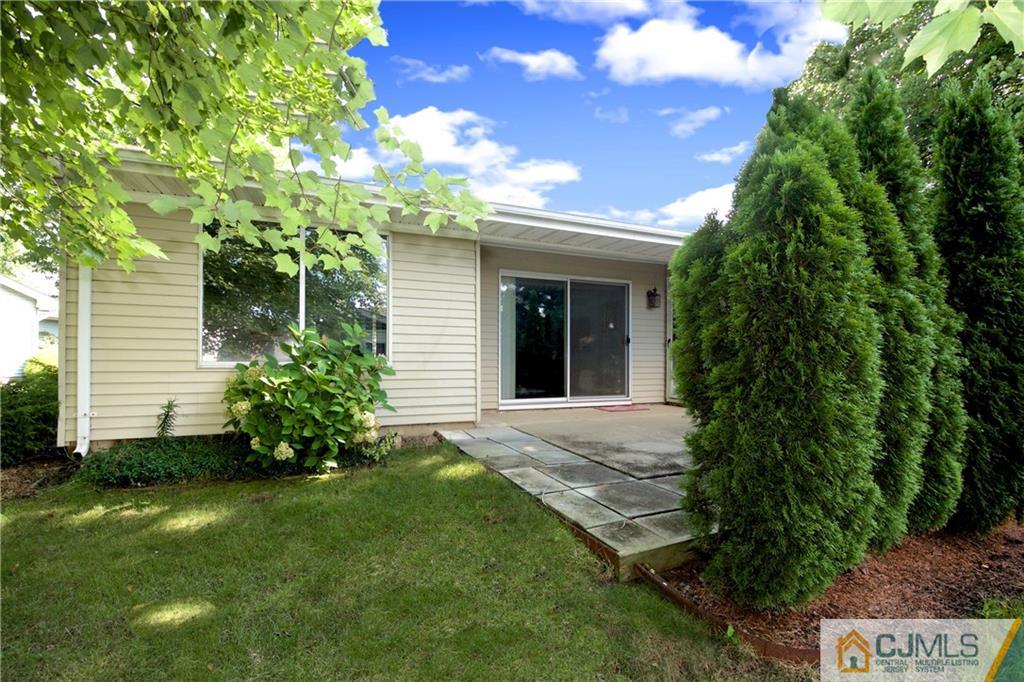 744 B Pompton Road Monroe Township, NJ 08831 - Photo 18 of 19 Gallery Image 18