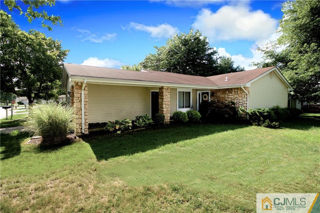 744 B Pompton Road Monroe Township, NJ 08831 - Photo 3 of 19 Gallery Image 3