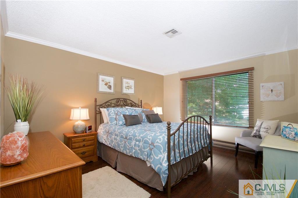 744 B Pompton Road Monroe Township, NJ 08831 - Photo 10 of 19 Gallery Image 10
