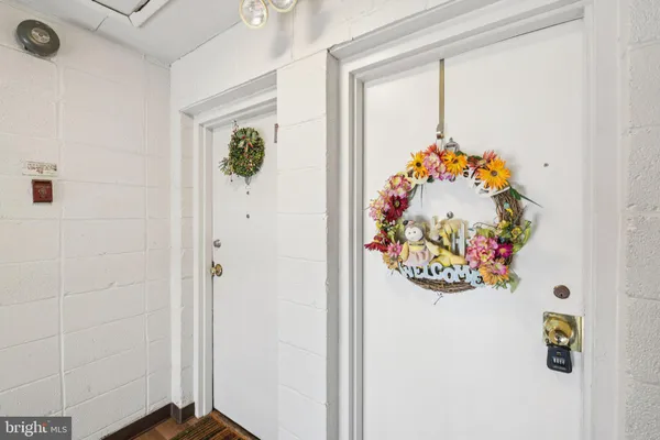 a picture of a wall with a white wall and a painting