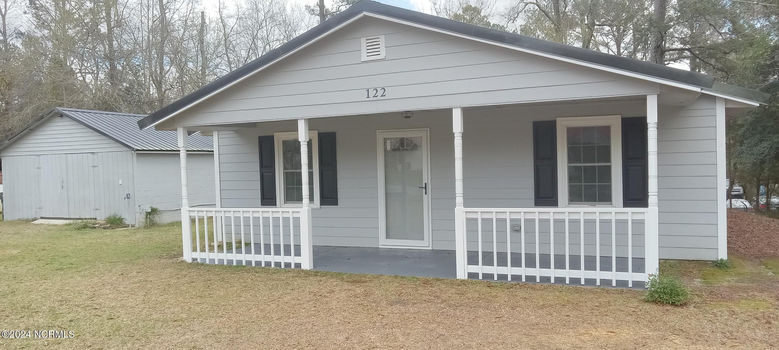 Lone Pine Rd