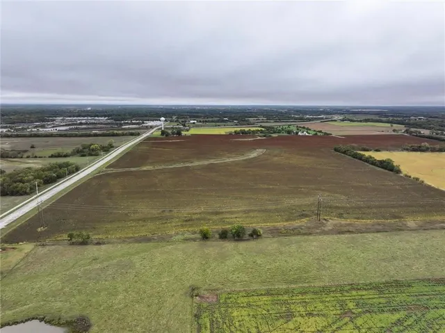 $3,350,000 | 2960 Labette Road, Ottawa, KS 66067