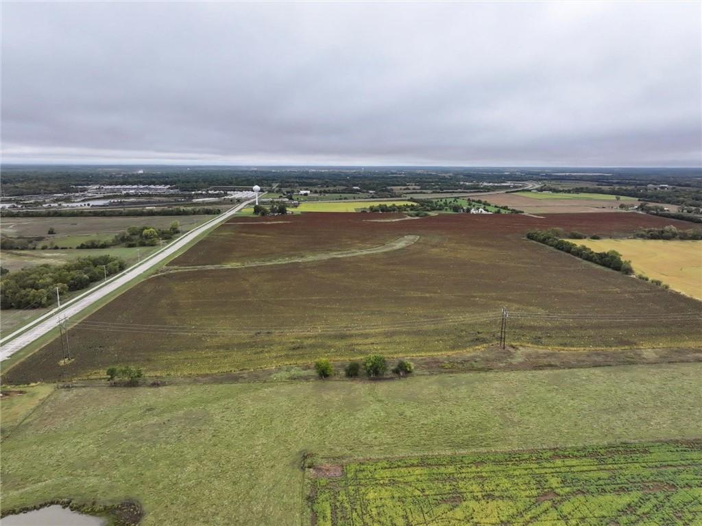 2960 Labette Road Ottawa, KS 66067 - Photo 13 of 17