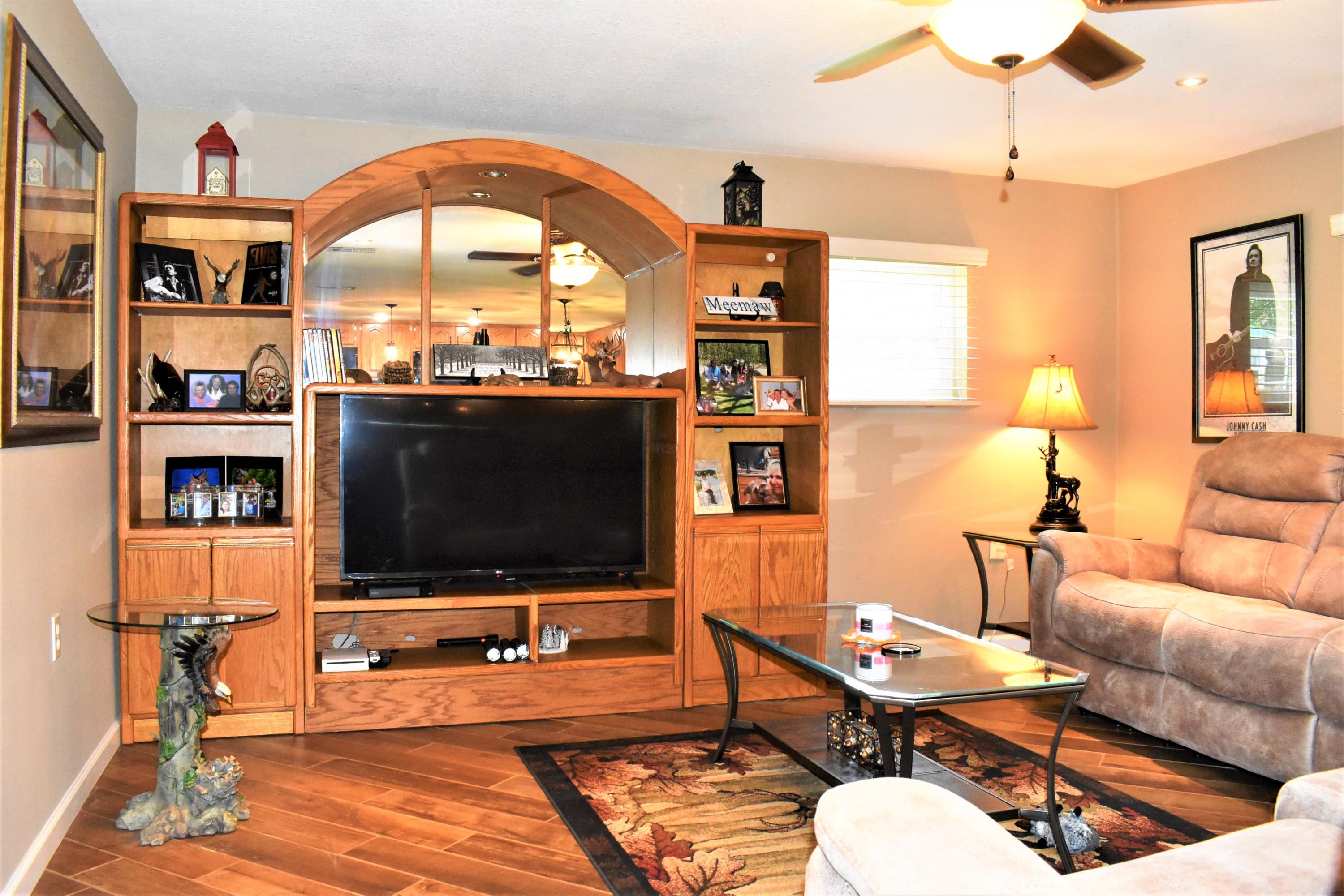 693 Brown Road Crossville, TN 38555 - Photo 7 of 40 06