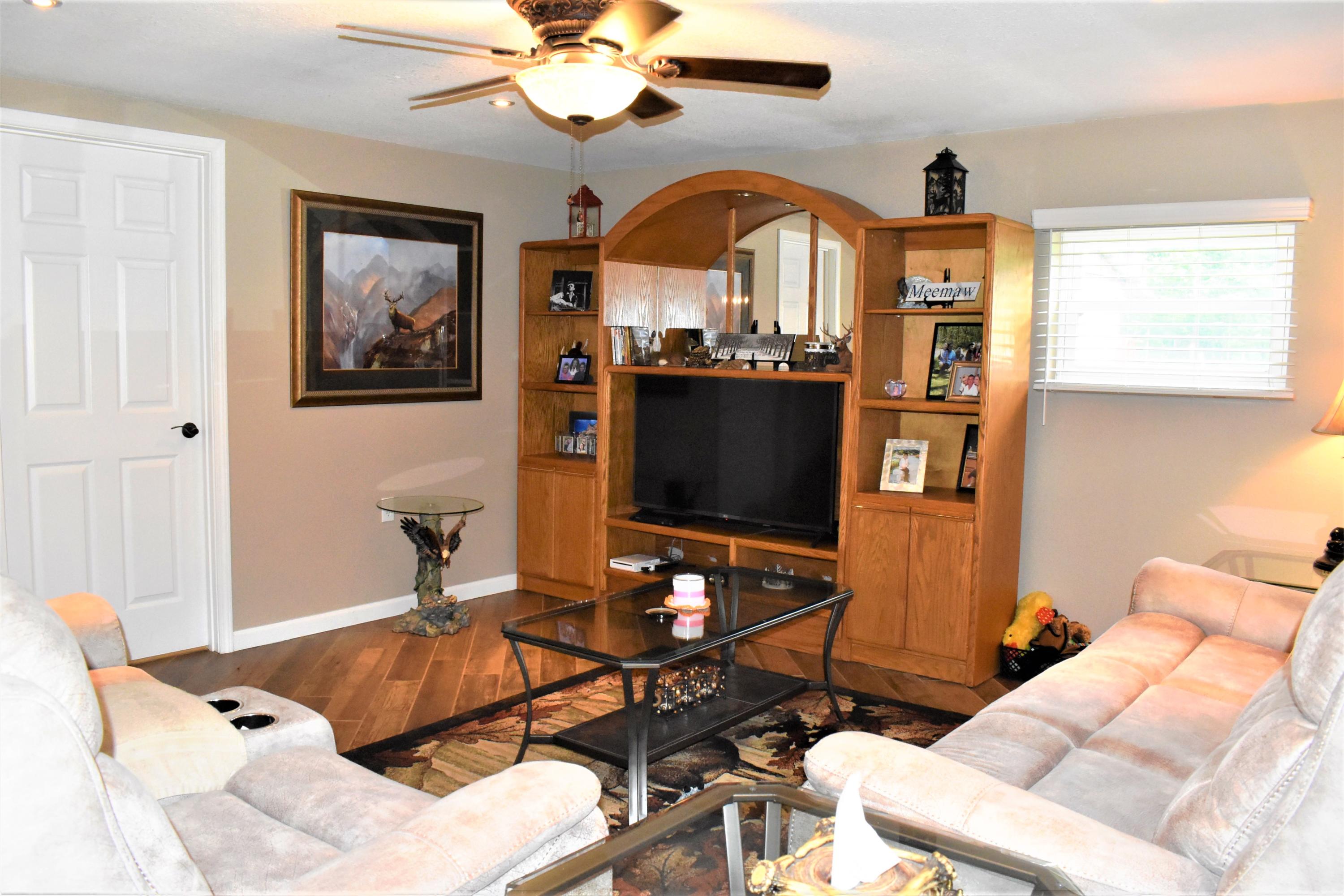 693 Brown Road Crossville, TN 38555 - Photo 8 of 40 07