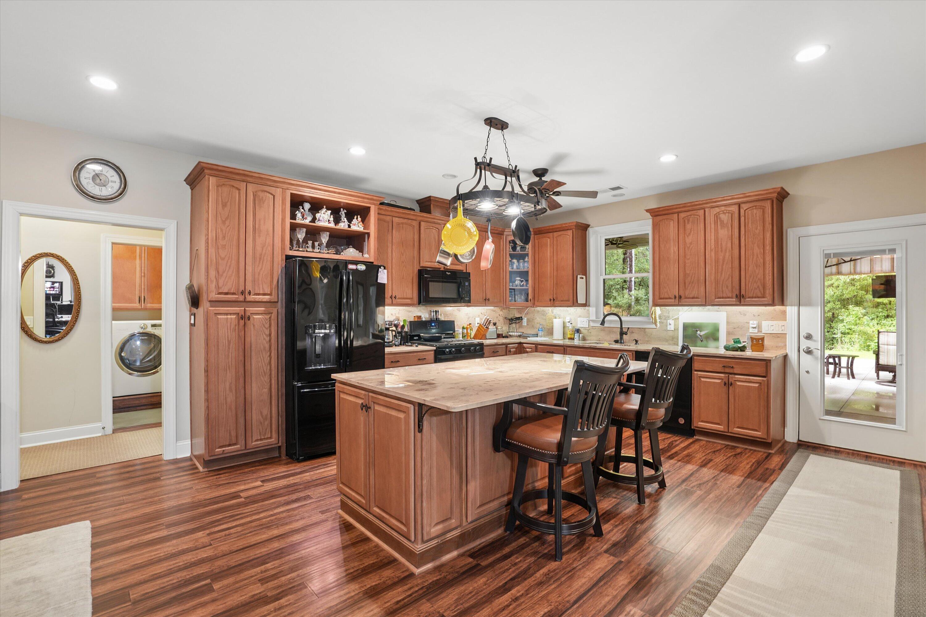 189 Fishburn Road Ridgeville, SC 29472 - Photo 9 of 53 09-DSC04895
