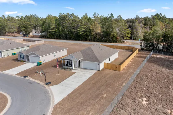 $319,999 | 3411 Phoenix Court, Crestview, FL 32539