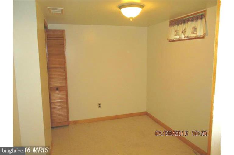 6743 Howellsville Road Boyce, VA 22620 - Photo 13 of 17 Bedroom