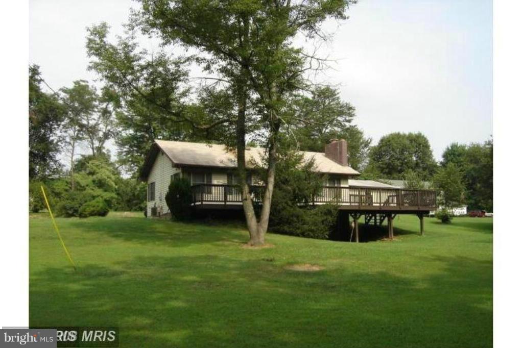 6743 Howellsville Road Boyce, VA 22620 - Photo 3 of 17 Exterior (General)